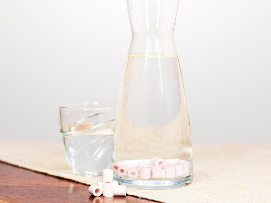 purification de l'eau par l'aide des perles de céramique 